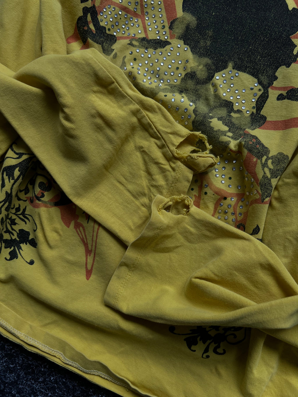 Vintage Y2k SMET Ed Hardy graphic longsleeve