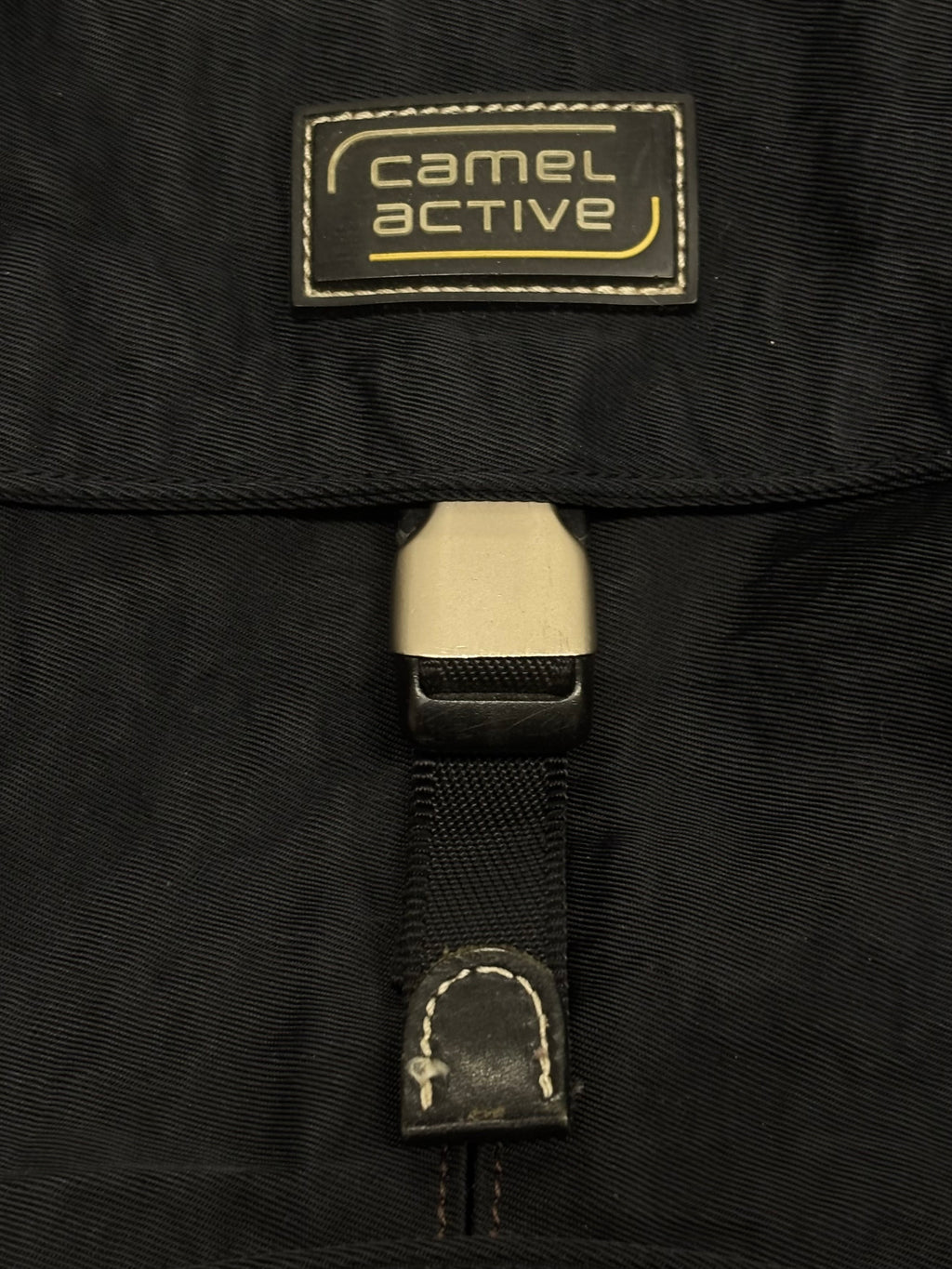 Vintage Y2K Camel batoh