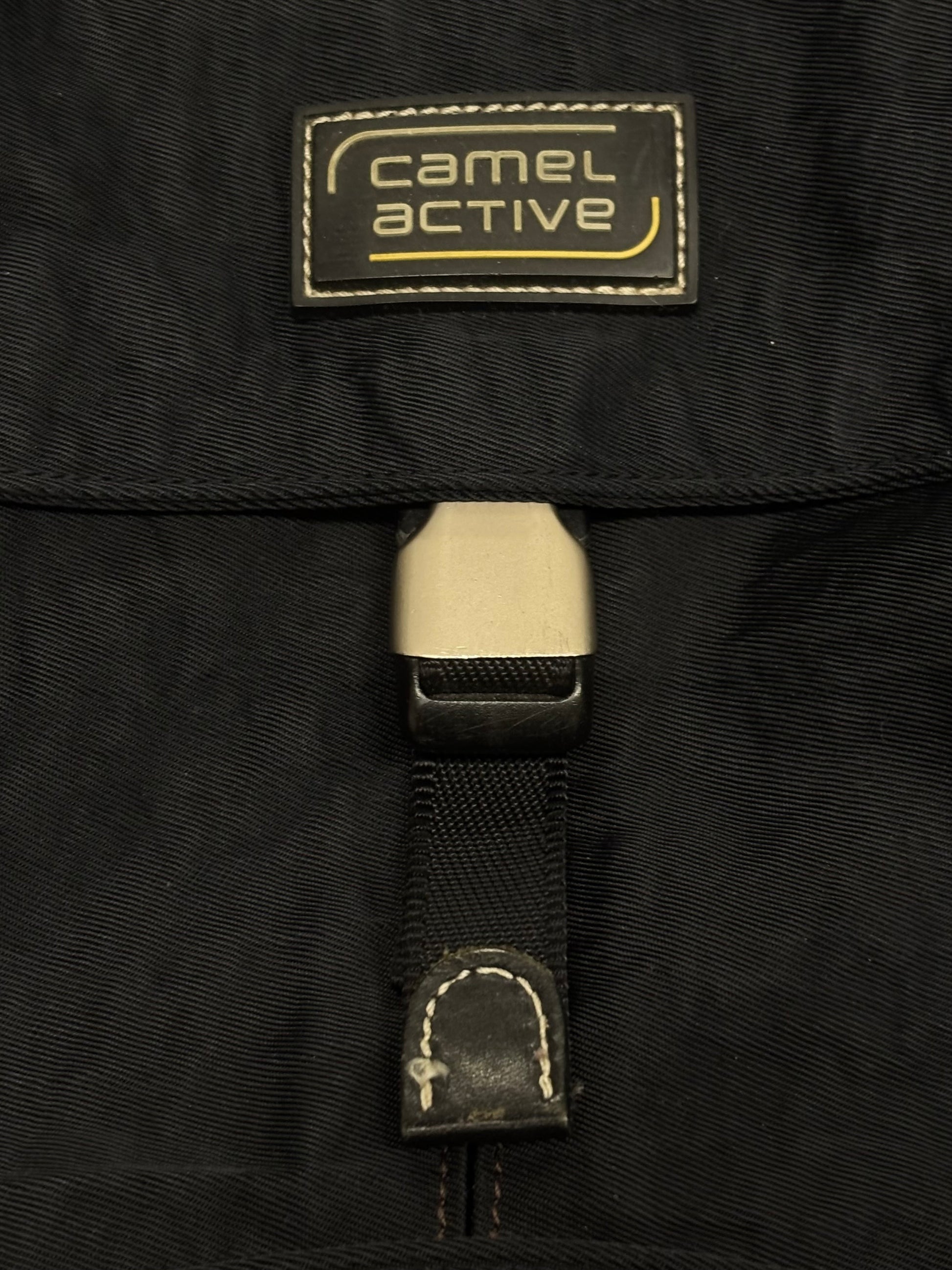 Vintage Y2K Camel batoh