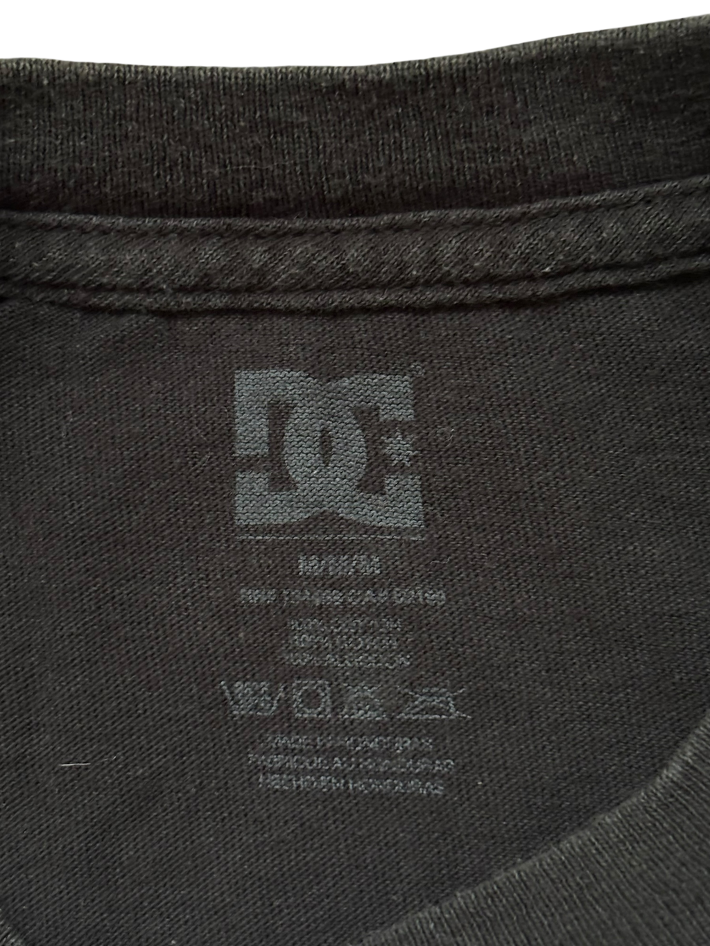 Y2K DC graphic tee
