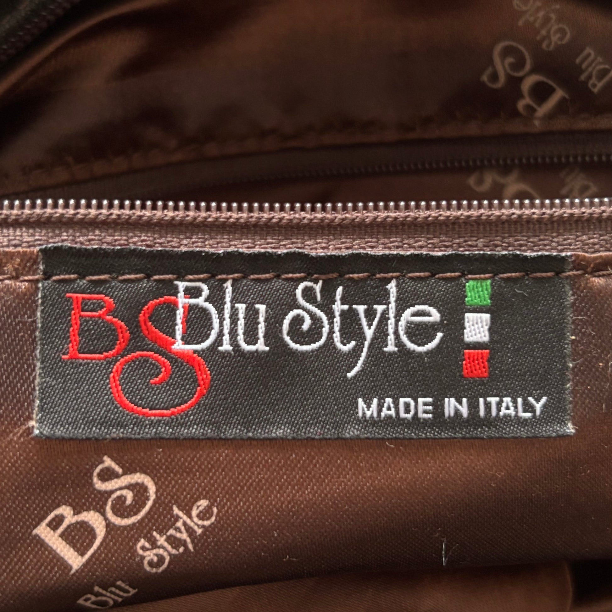 Y2K crocodile lather kabelka