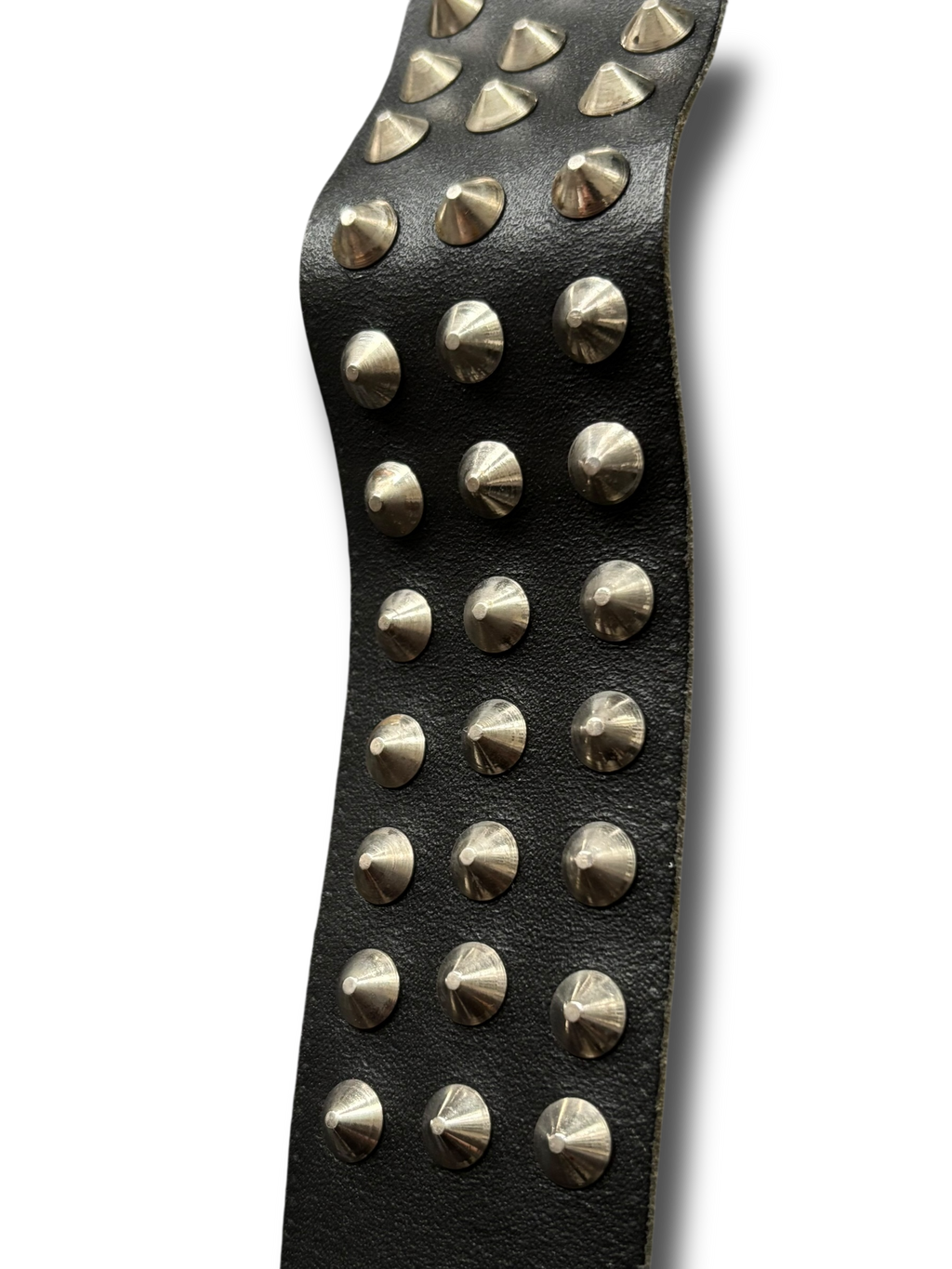 Y2K studded punk pásek