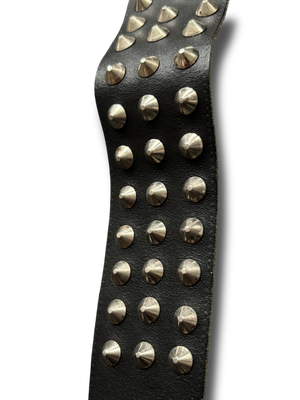 Y2K studded punk pásek