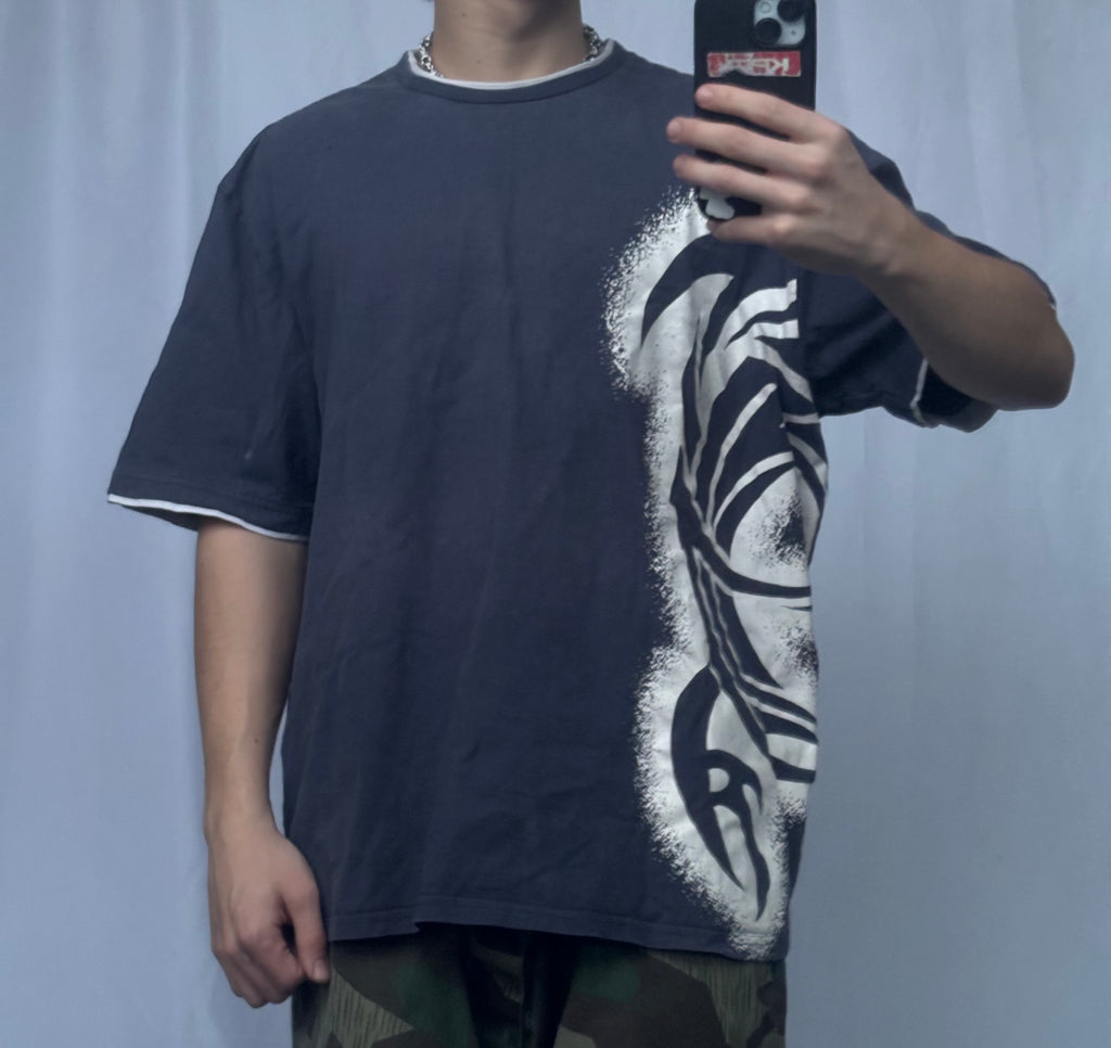 Tribal y2k graphic tričko