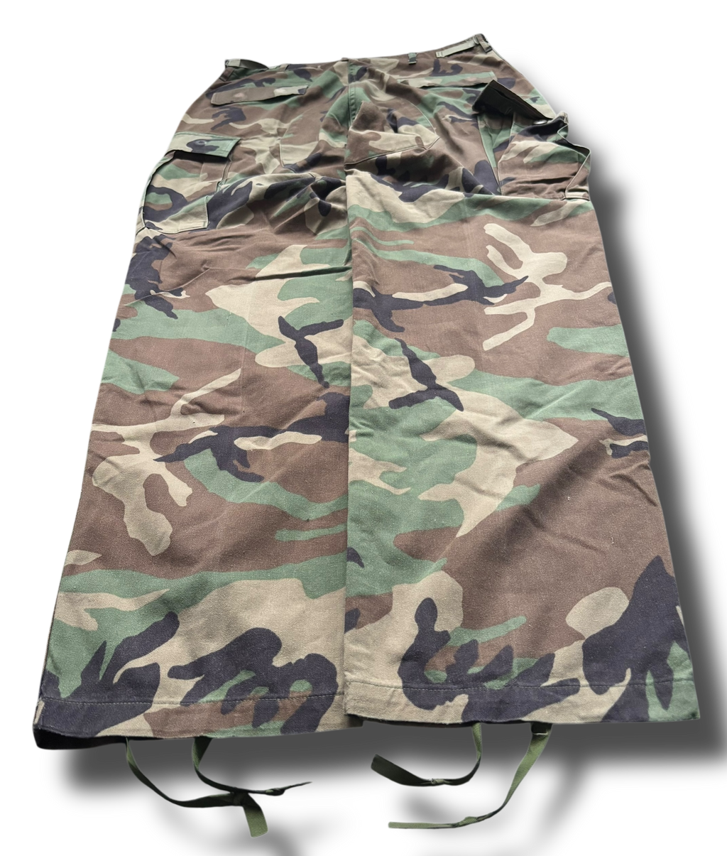 Y2K baggy camo maskáčové kalhoty