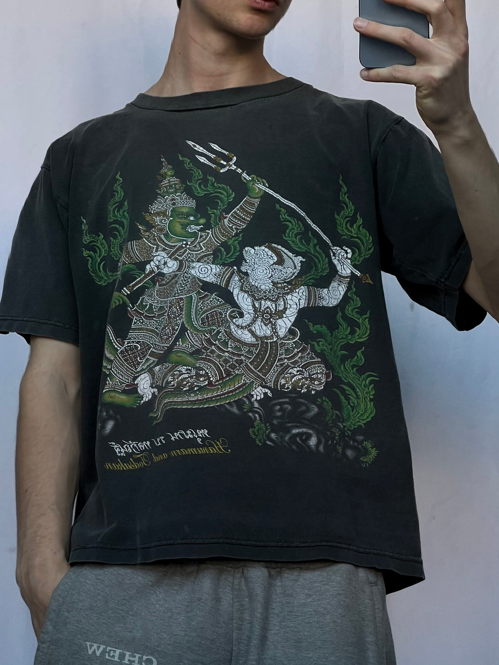 Vintage graphic Thailand triko