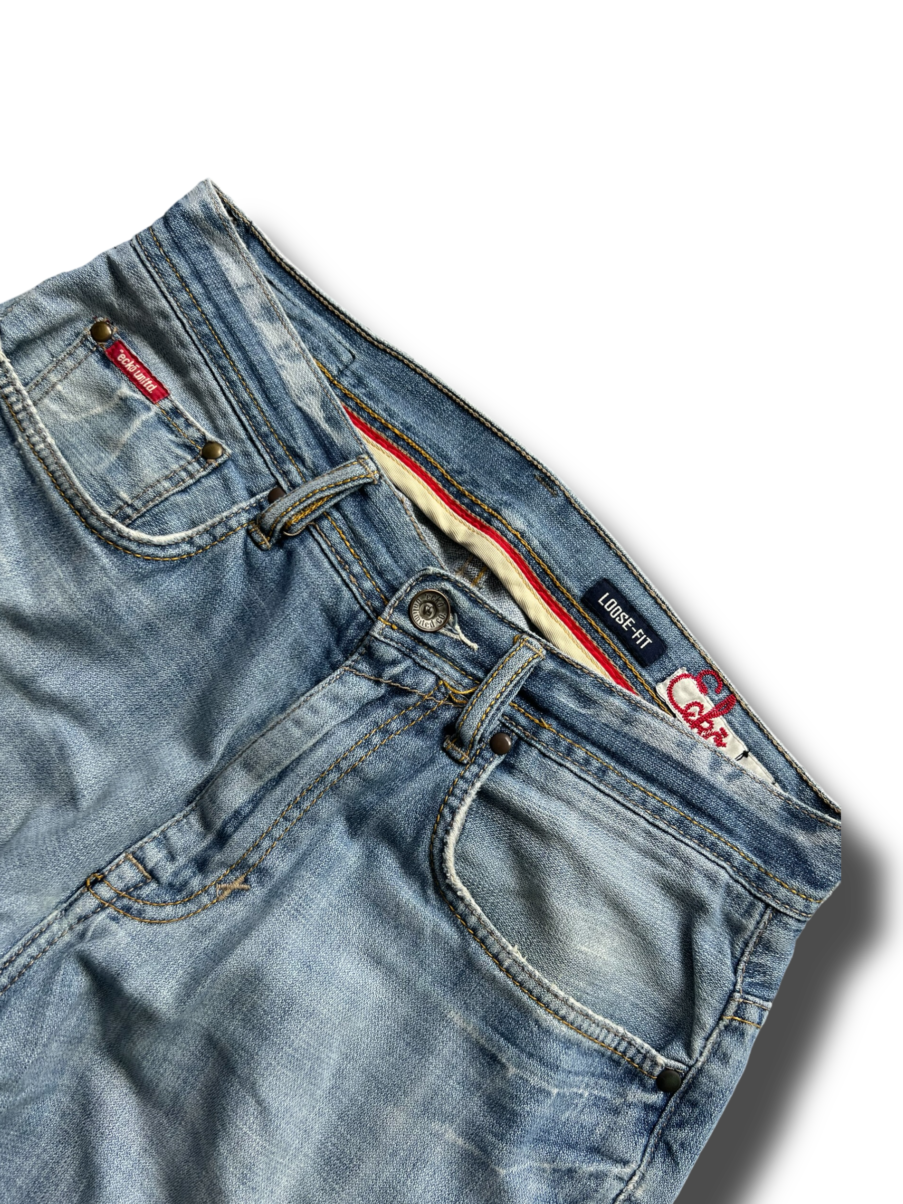 2000s baggy Ecko jorts