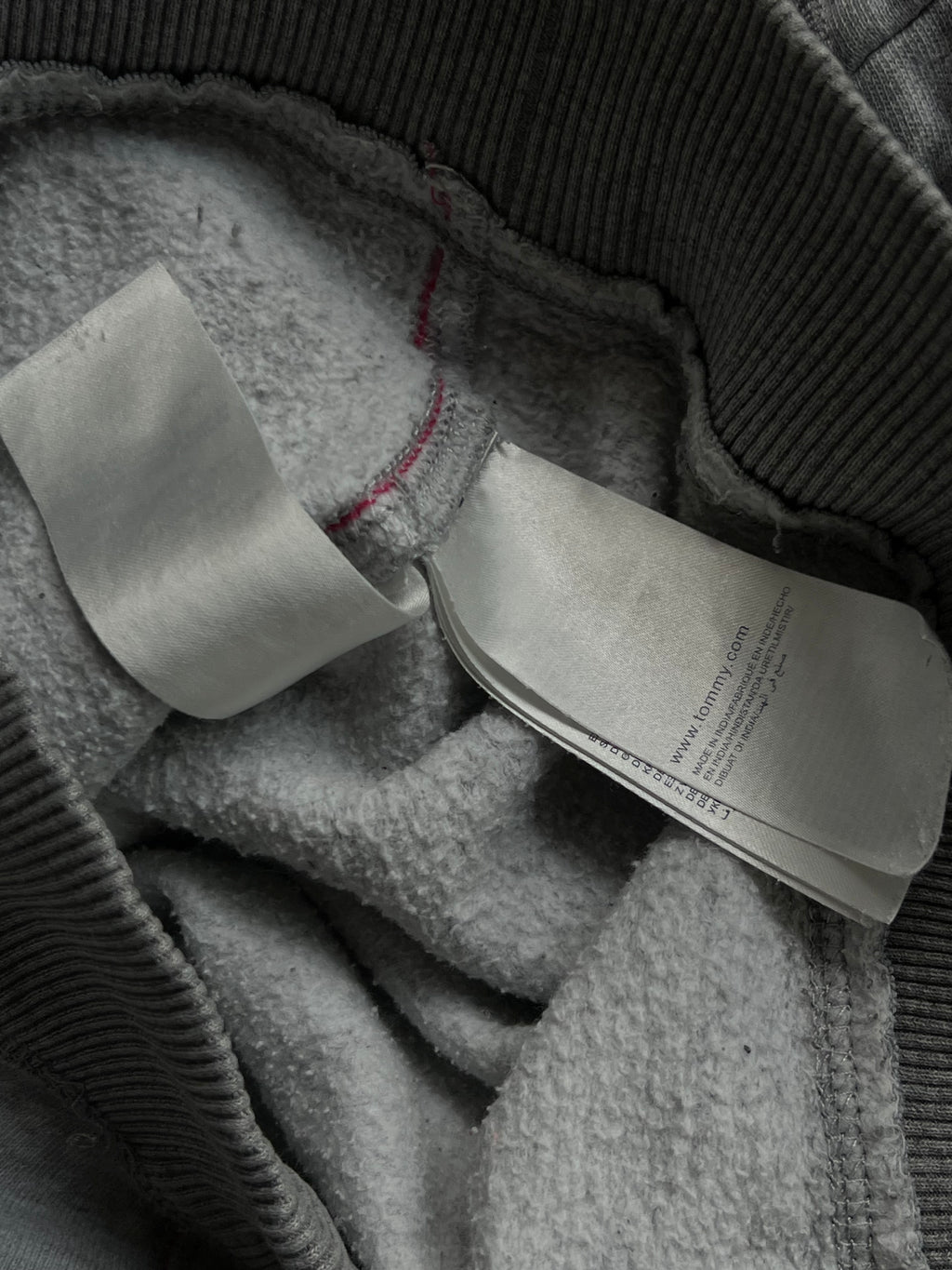 Vintage Y2k cropnutá Tommy Hilfiger kožíšková mikina na zip