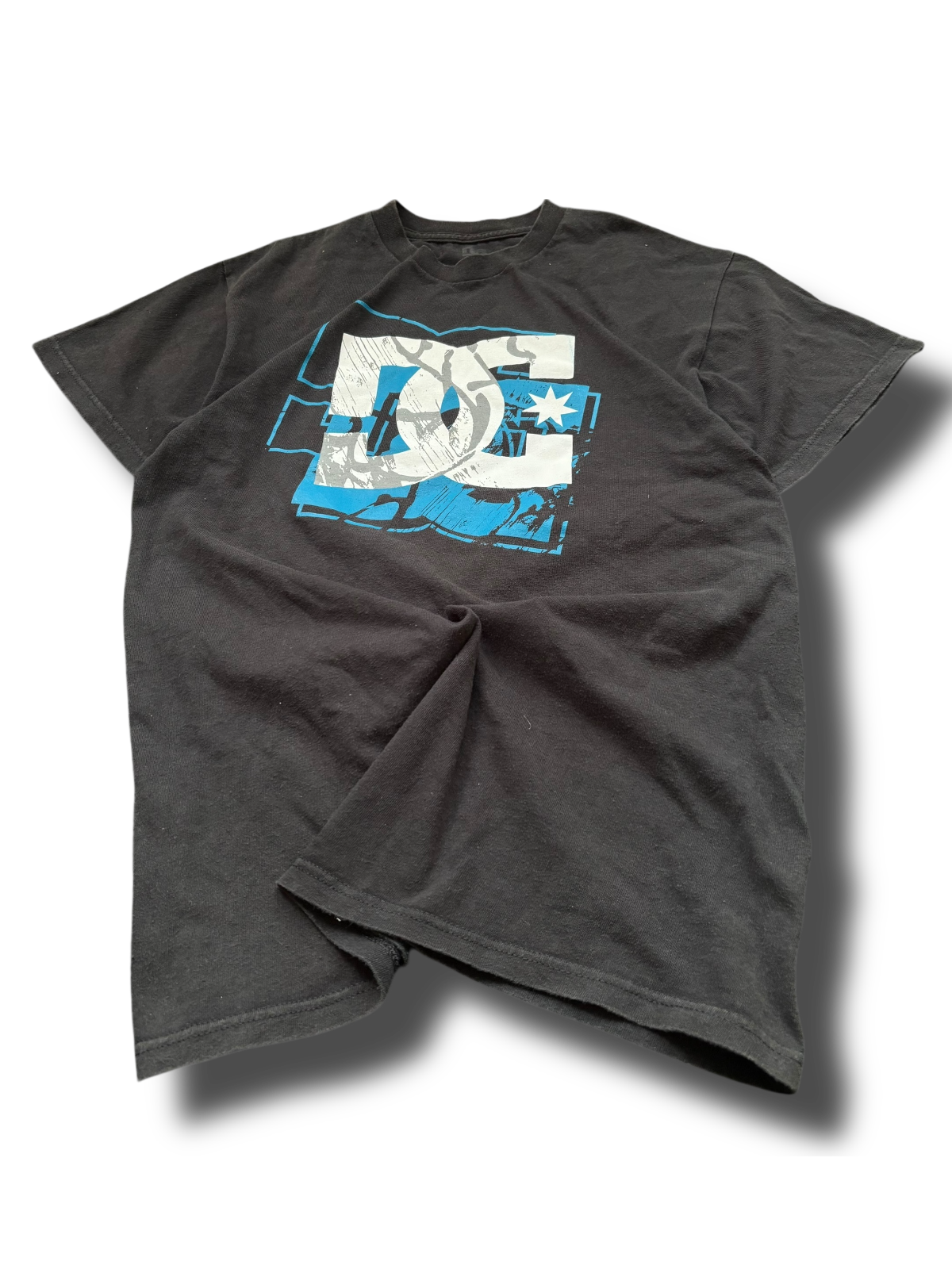 Y2K DC graphic tee
