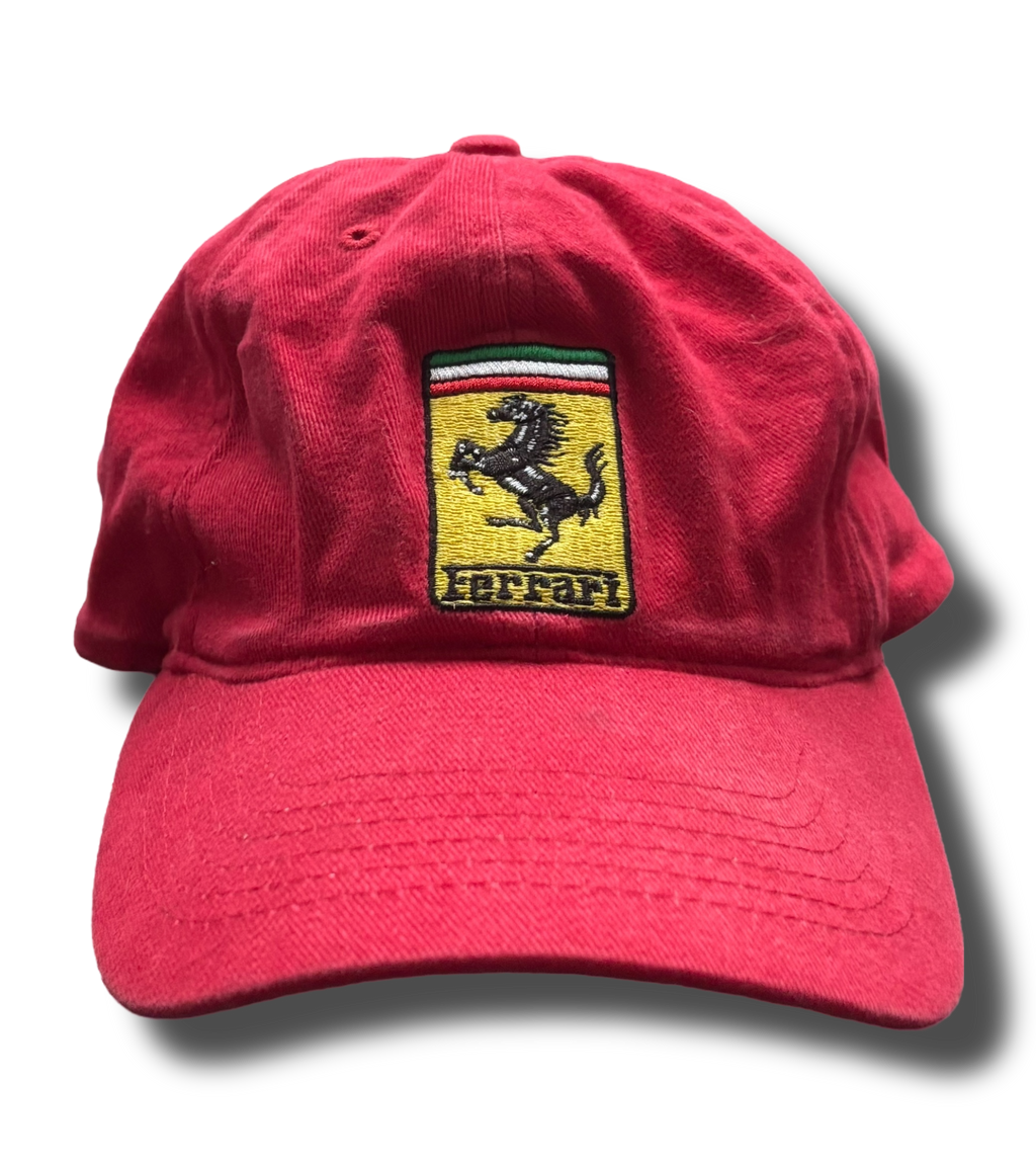Y2K Ferrari kšiltovka