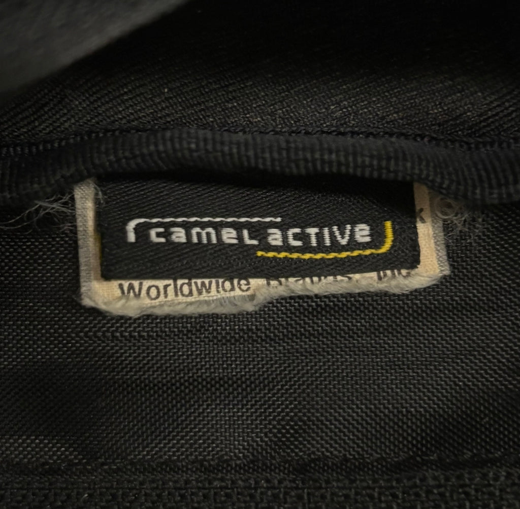 Vintage Y2K Camel batoh