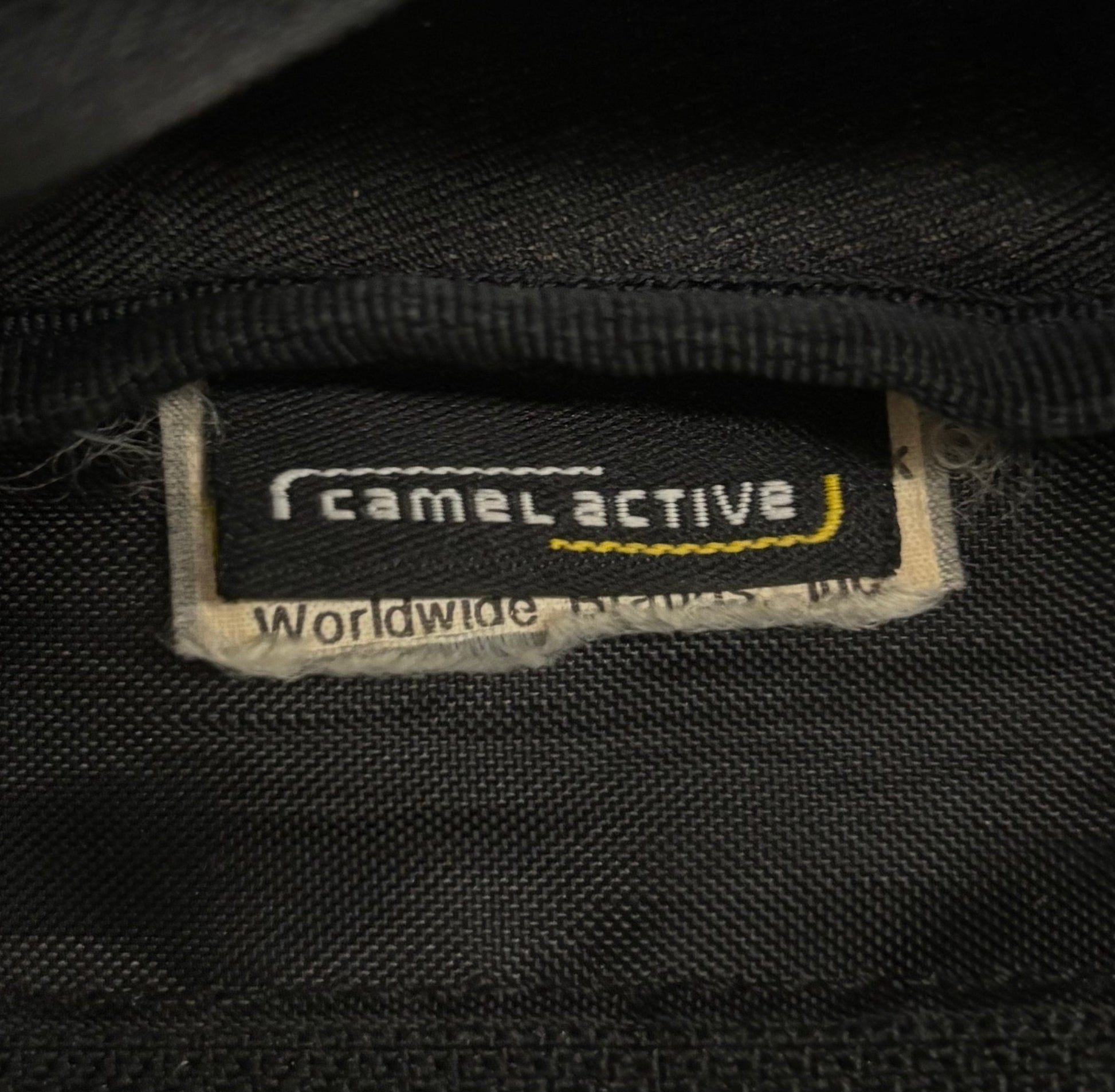 Vintage Y2K Camel batoh