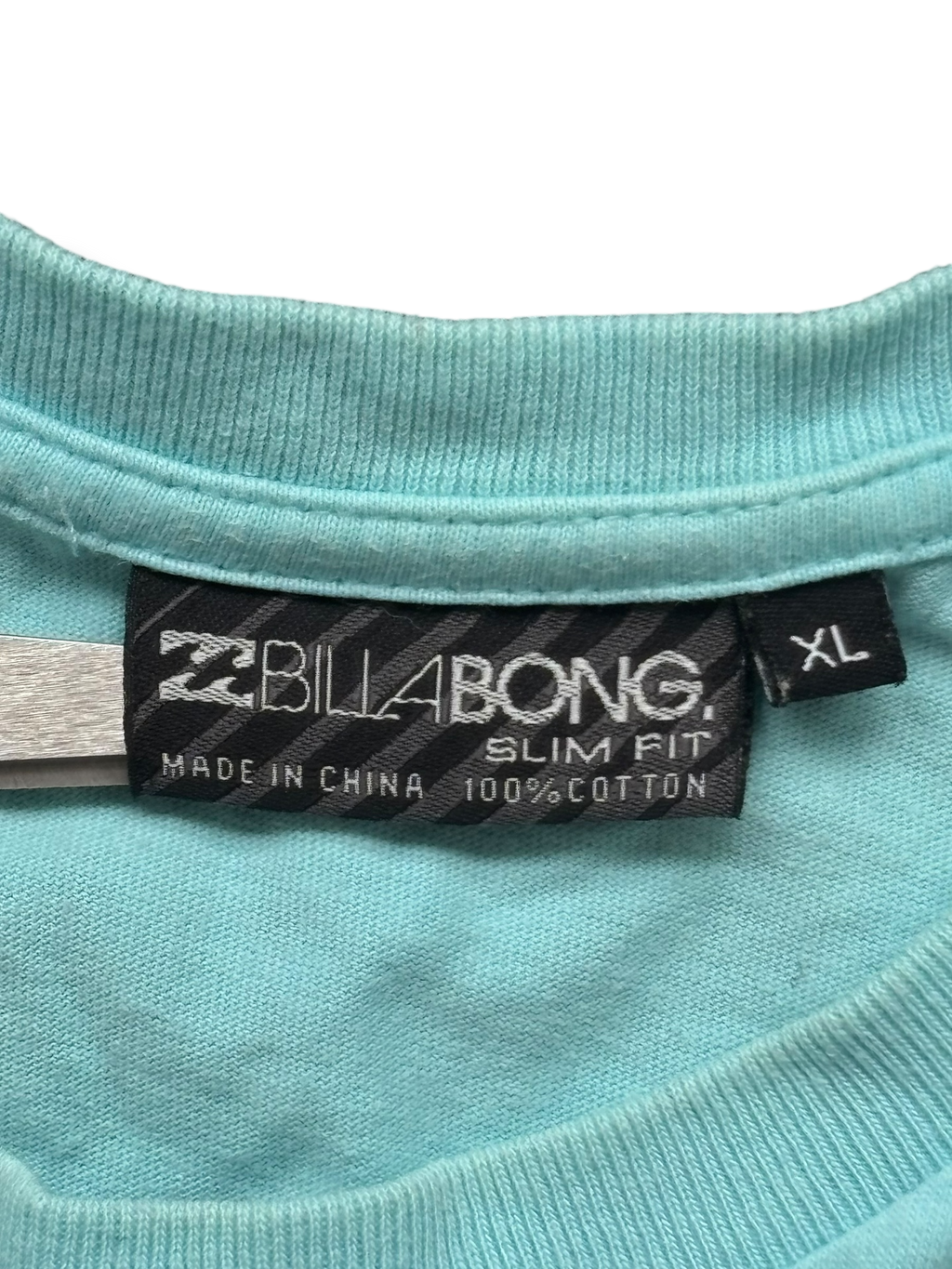 Y2K billabong graphic tričko