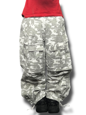 Far from What camo kalhoty