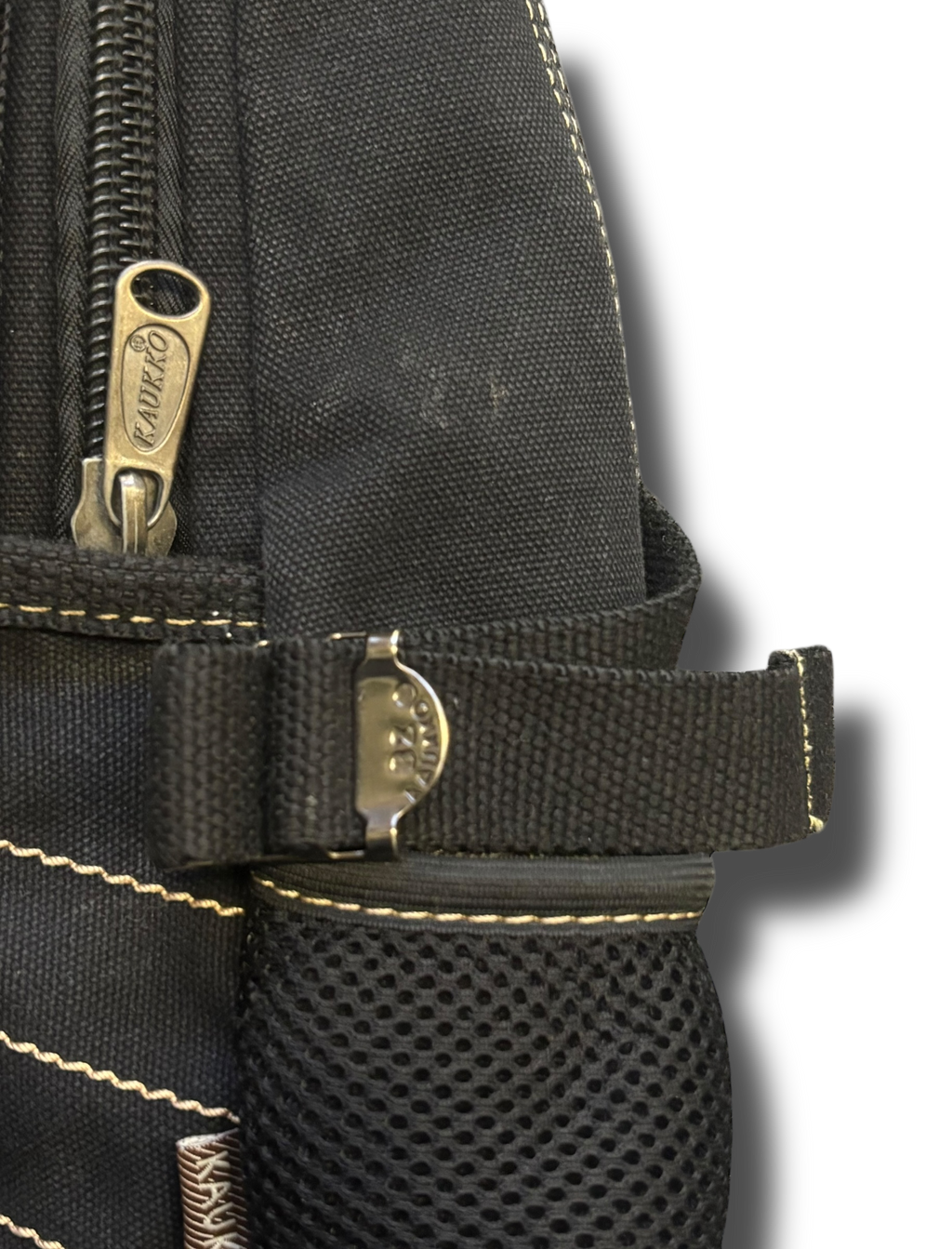 Y2K vintage lock batoh