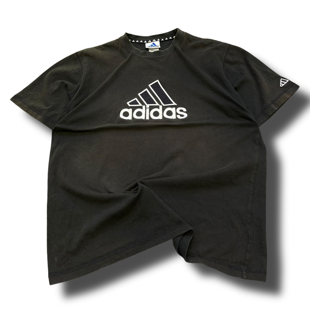 Vintage 90s baggy adidas washed tričko